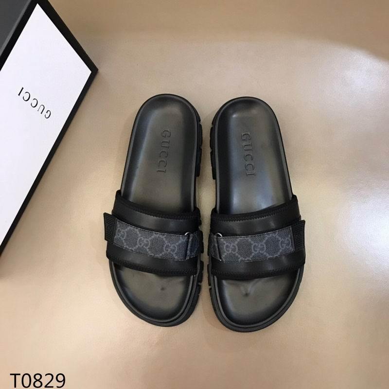 Gucci Men's Slippers 632